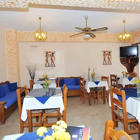 Santa Barbara Hotel Perissa (Santorini)